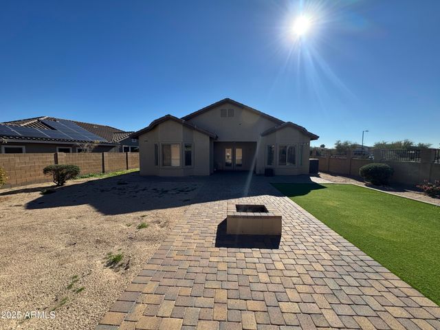 22198 W TWILIGHT Trail, Buckeye, AZ 85326