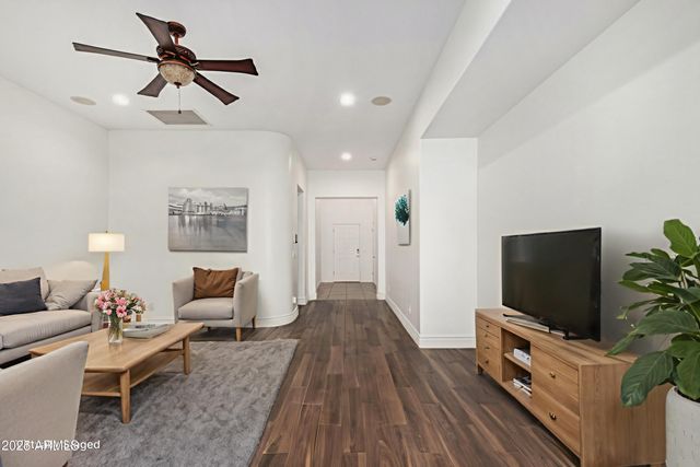 22198 W TWILIGHT Trail, Buckeye, AZ 85326