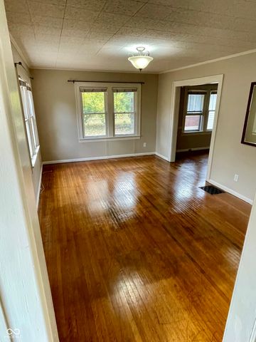 5841 Julian Avenue, Indianapolis, IN 46219