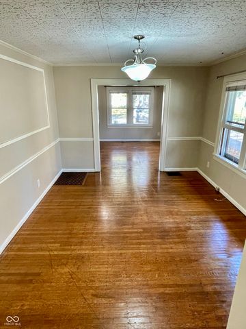 5841 Julian Avenue, Indianapolis, IN 46219