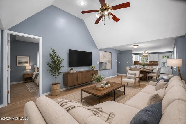804 Nutswamp Road Front, Red Bank, NJ 07701