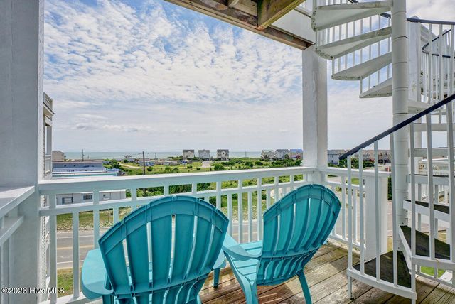 106 Egret Landing Court A, Surf City, NC 28445