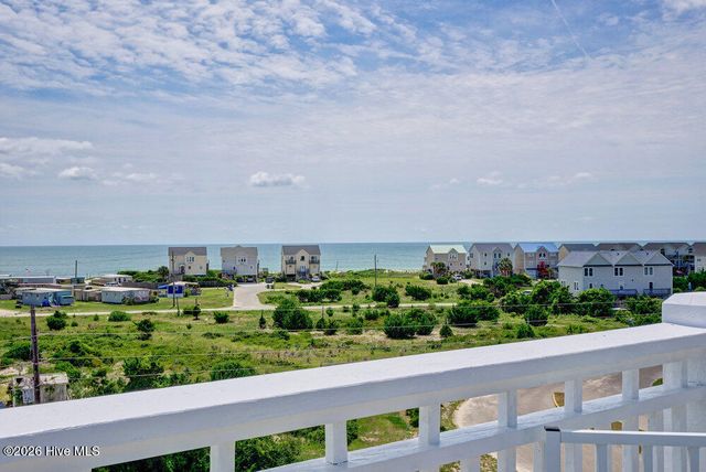 106 Egret Landing Court A, Surf City, NC 28445