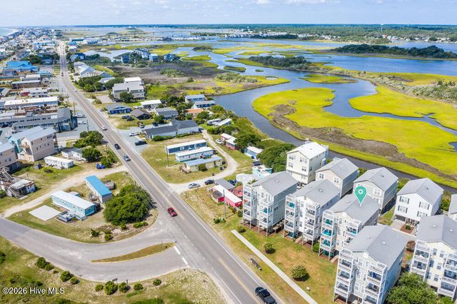 106 Egret Landing Court A, Surf City, NC 28445