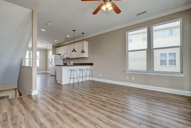 106 Egret Landing Court A, Surf City, NC 28445