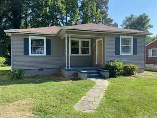 1211 Cedrow Drive, High Point, NC 27260