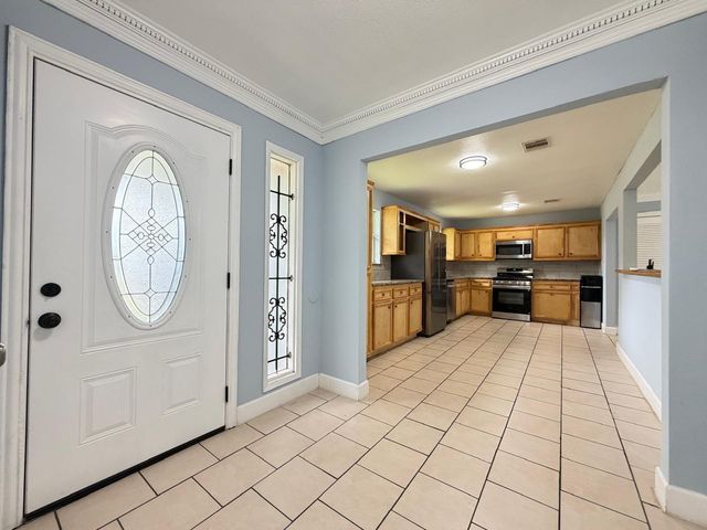 5503 Bertellis Lane, Houston, TX 77091