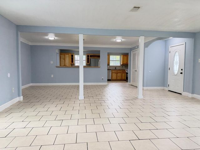 5503 Bertellis Lane, Houston, TX 77091