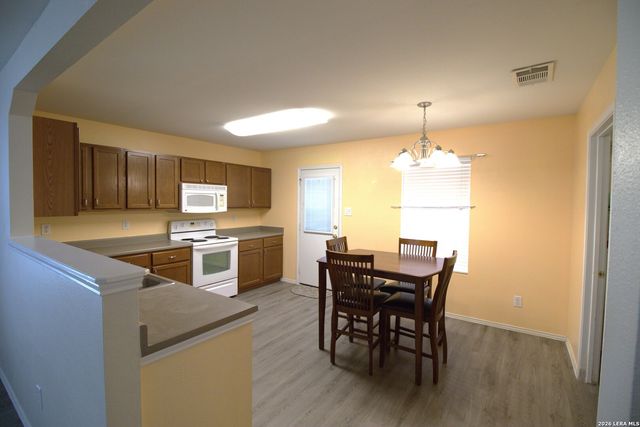 137 Willow Brook, Cibolo, TX 78108