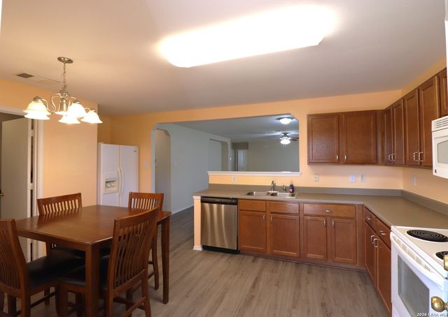 137 Willow Brook, Cibolo, TX 78108