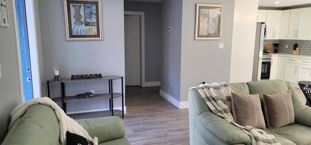 106 E Chandler Road, West Palm Beach, FL 33406