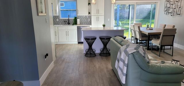 106 E Chandler Road, West Palm Beach, FL 33406