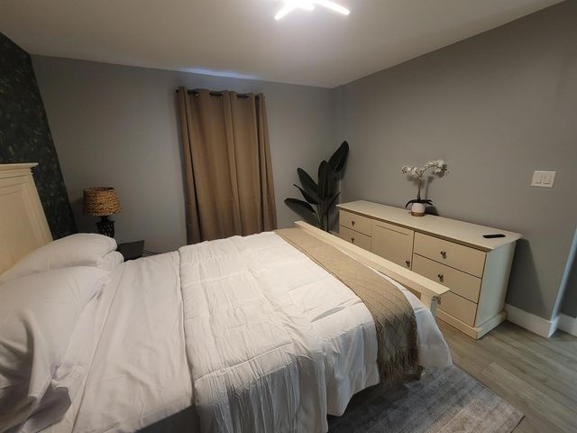 106 E Chandler Road, West Palm Beach, FL 33406
