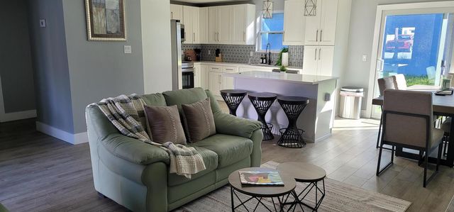 106 E Chandler Road, West Palm Beach, FL 33406