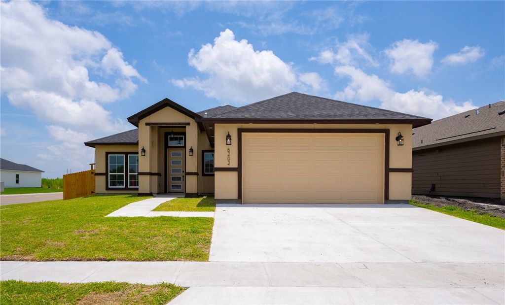 6202 Olivia St, Corpus Christi, TX 78415