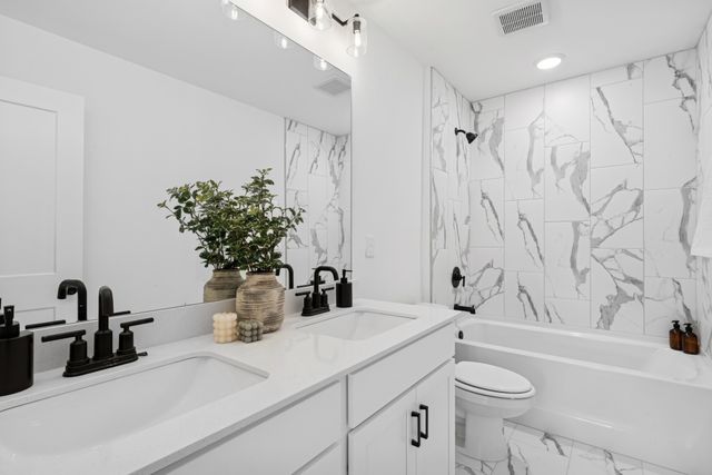 229 Rose Hannah Dr, Gallatin, TN 37066