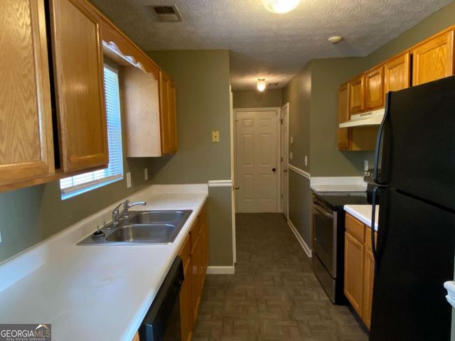 6153 Lauren Lane, Rex, GA 30273