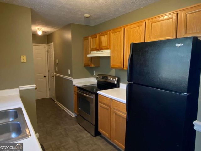 6153 Lauren Lane, Rex, GA 30273