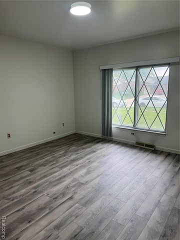 4110 Rose Mary Drive, Sterling Heights, MI 48310