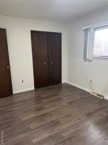 4110 Rose Mary Drive, Sterling Heights, MI 48310