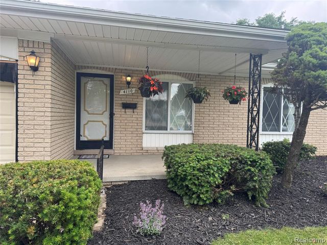 4110 Rose Mary Drive, Sterling Heights, MI 48310