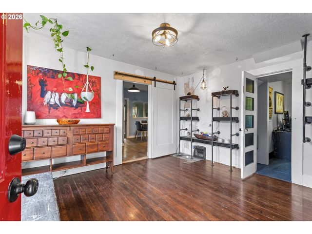 5816 Se 84TH Ave, Portland, OR 97266