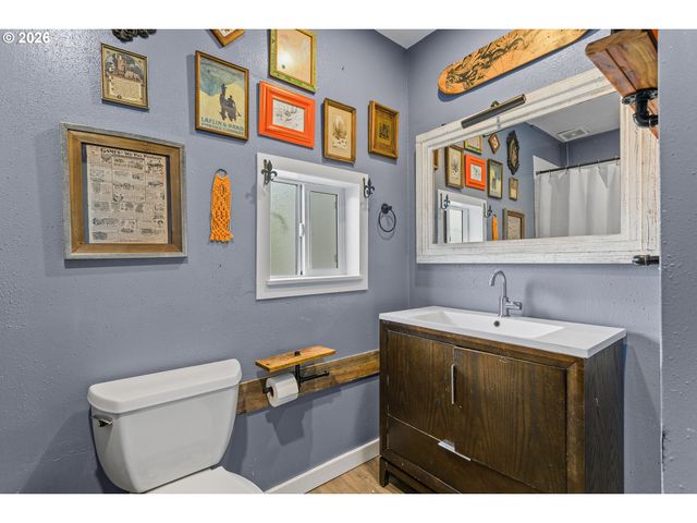 5816 Se 84TH Ave, Portland, OR 97266