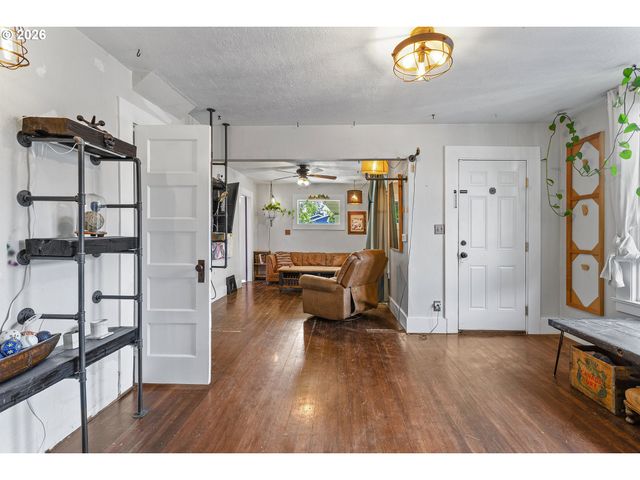 5816 Se 84TH Ave, Portland, OR 97266