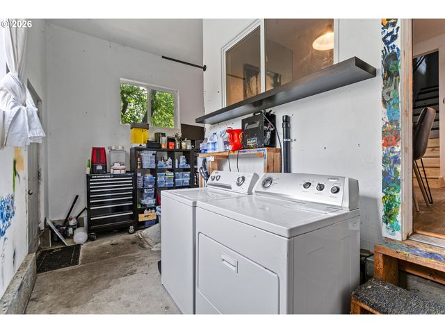 5816 Se 84TH Ave, Portland, OR 97266