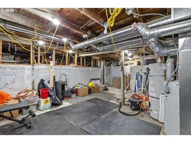 5816 Se 84TH Ave, Portland, OR 97266