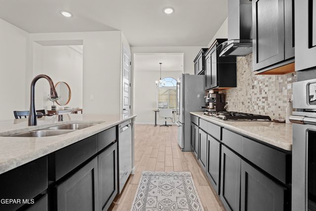 13001 Tryne Way, Horizon City, TX 79928