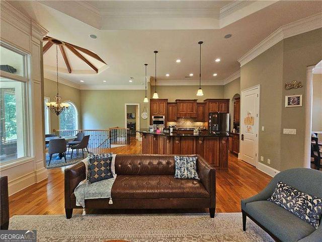 707 Bethpage Drive, Mcdonough, GA 30253