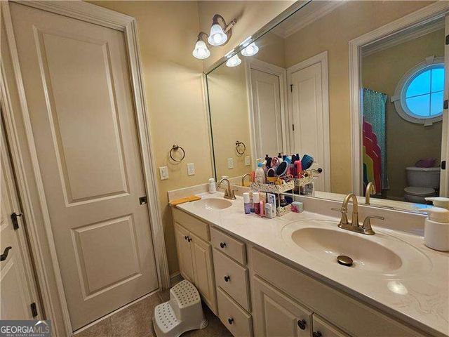 707 Bethpage Drive, Mcdonough, GA 30253