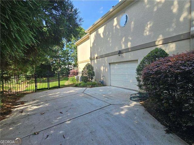 707 Bethpage Drive, Mcdonough, GA 30253