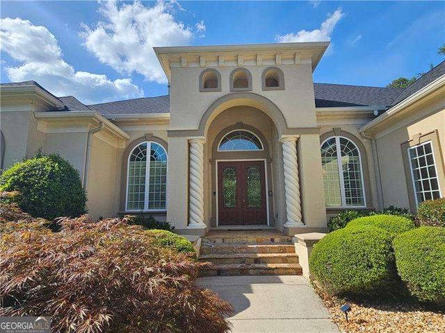 707 Bethpage Drive, Mcdonough, GA 30253