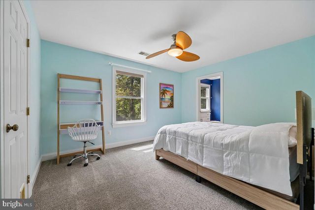 13121 ESWORTHY RD, North Potomac, MD 20878