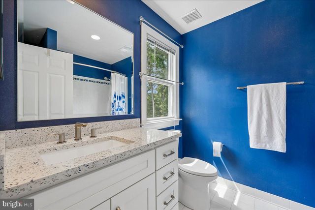 13121 ESWORTHY RD, North Potomac, MD 20878
