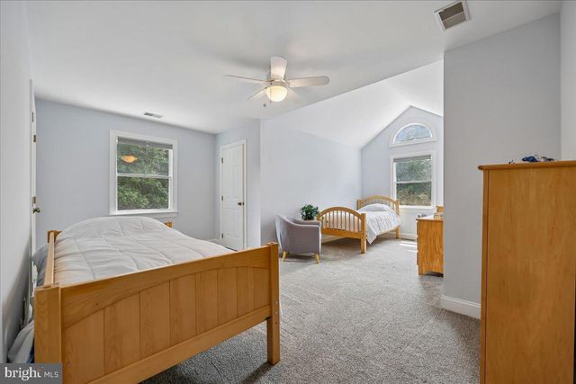 13121 ESWORTHY RD, North Potomac, MD 20878