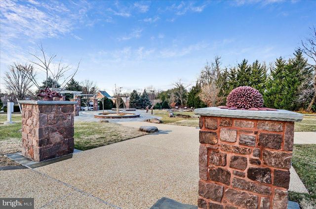 13121 ESWORTHY RD, North Potomac, MD 20878