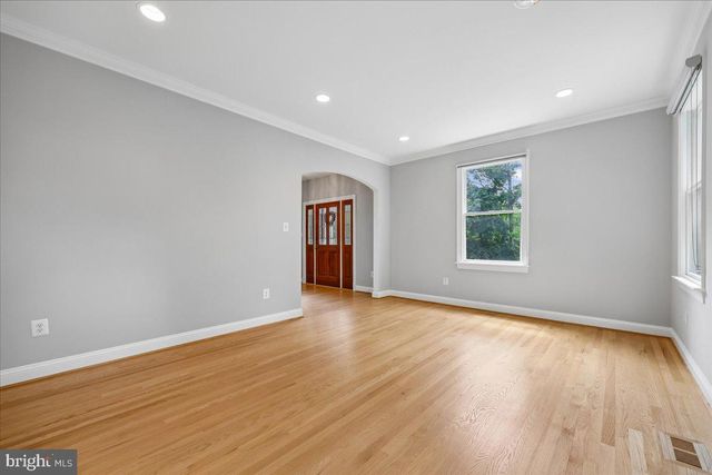 13121 ESWORTHY RD, North Potomac, MD 20878