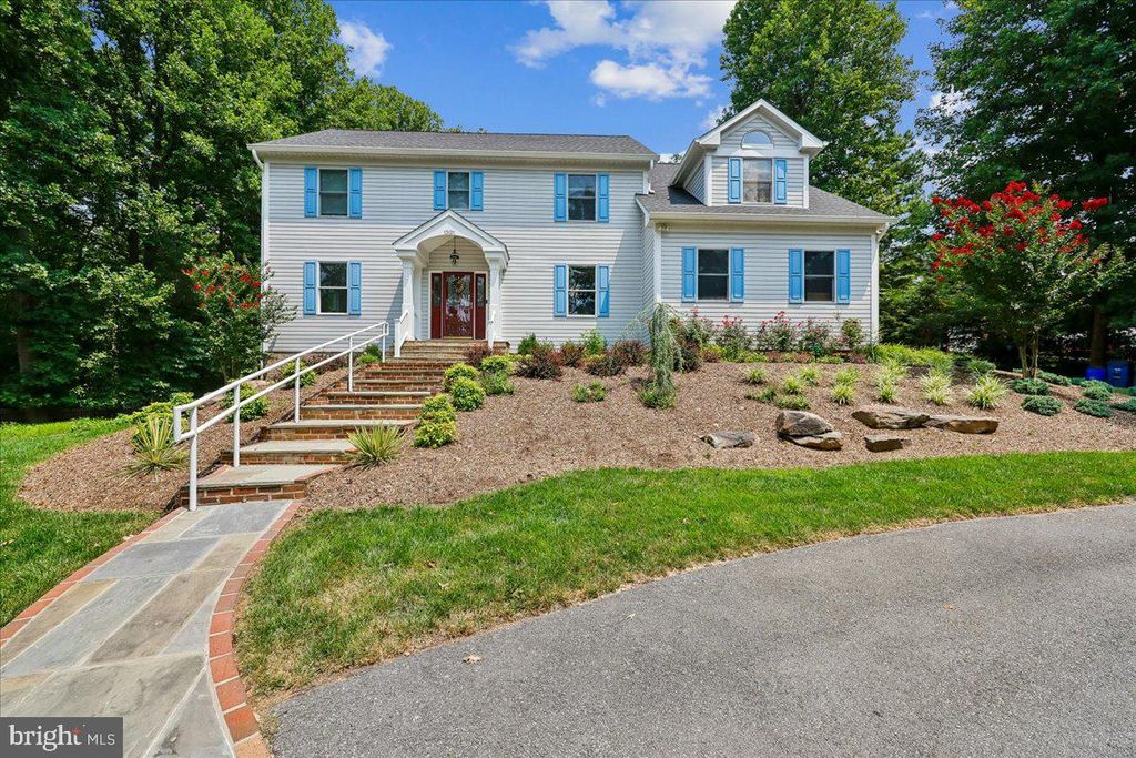13121 ESWORTHY RD, North Potomac, MD 20878