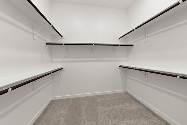 5933 Laurel Lake Lane, Pilot Point, TX 76258