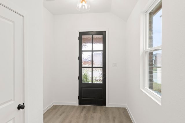 5933 Laurel Lake Lane, Pilot Point, TX 76258