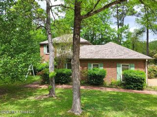 512 Dixton Drive, Brandon, MS 39047