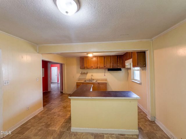 621 Mciver Street, Sanford, NC 27330
