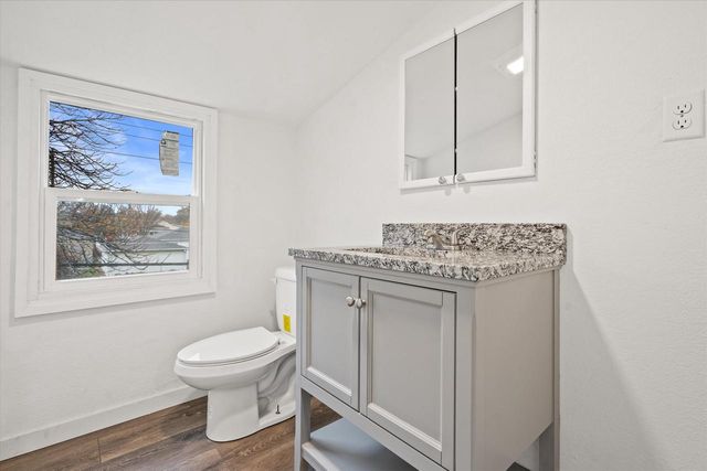 4265 S 22nd STREET, Milwaukee, WI 53221