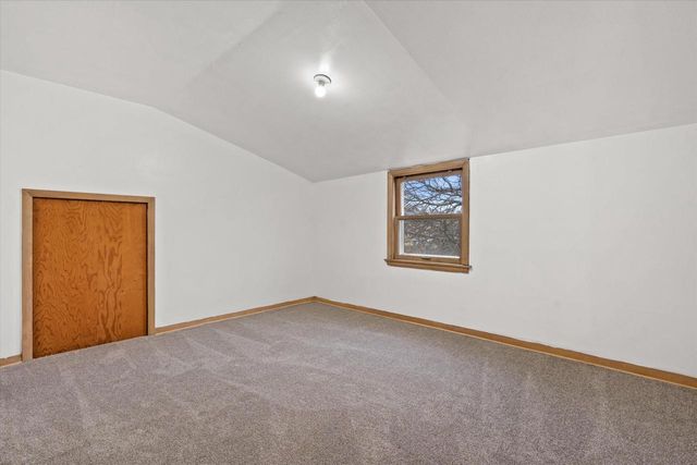 4265 S 22nd STREET, Milwaukee, WI 53221