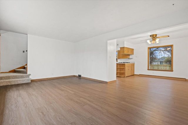 4265 S 22nd STREET, Milwaukee, WI 53221