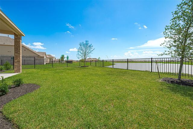 3019 Golden Isle Drive, Texas City, TX 77568