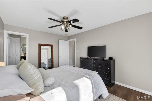6300 Sprig Oak Court C, St Louis, MO 63128